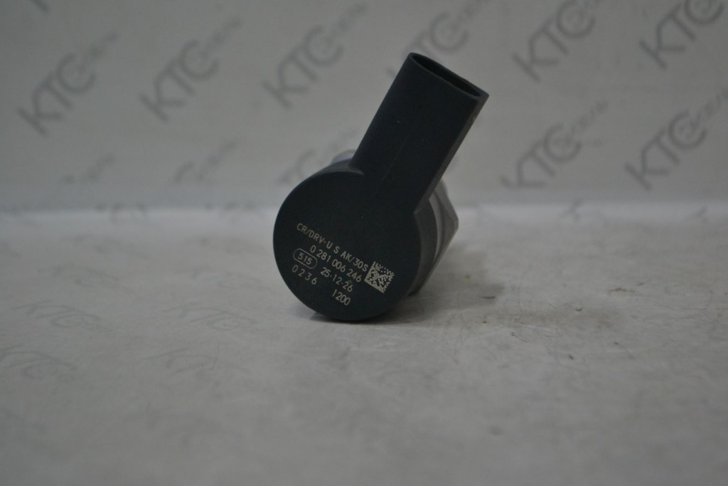 Картинка 0281006246 электромагнитный клапан с доставкой по всей россии. ктс-дизель