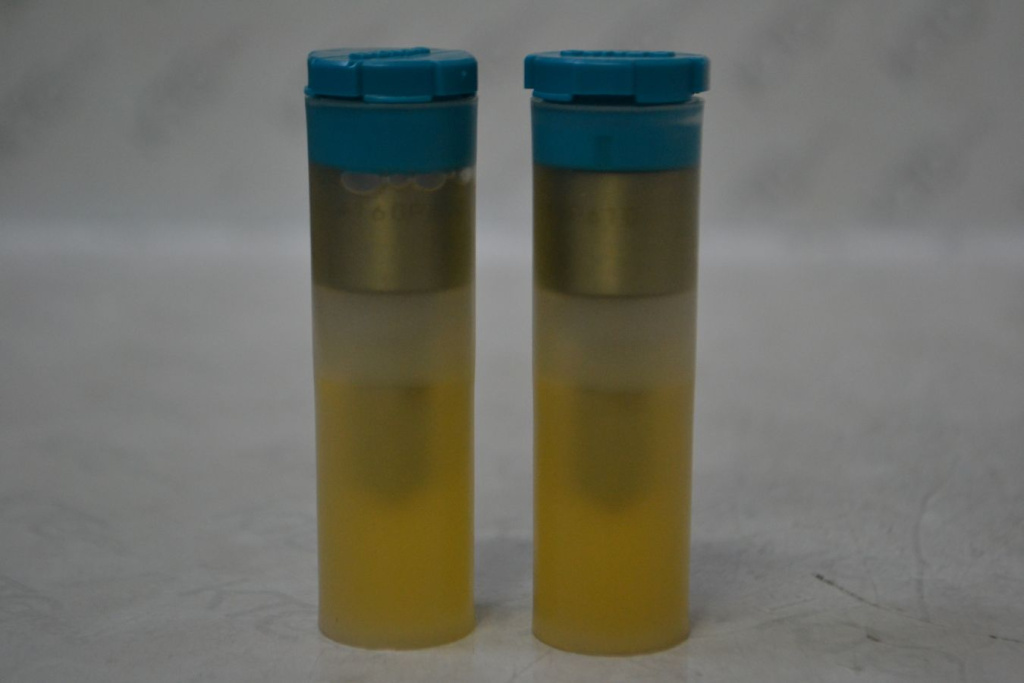 Картинка 093400-6100 распылитель mitsubishi 4d33-3 с доставкой по всей россии. ктс-дизель