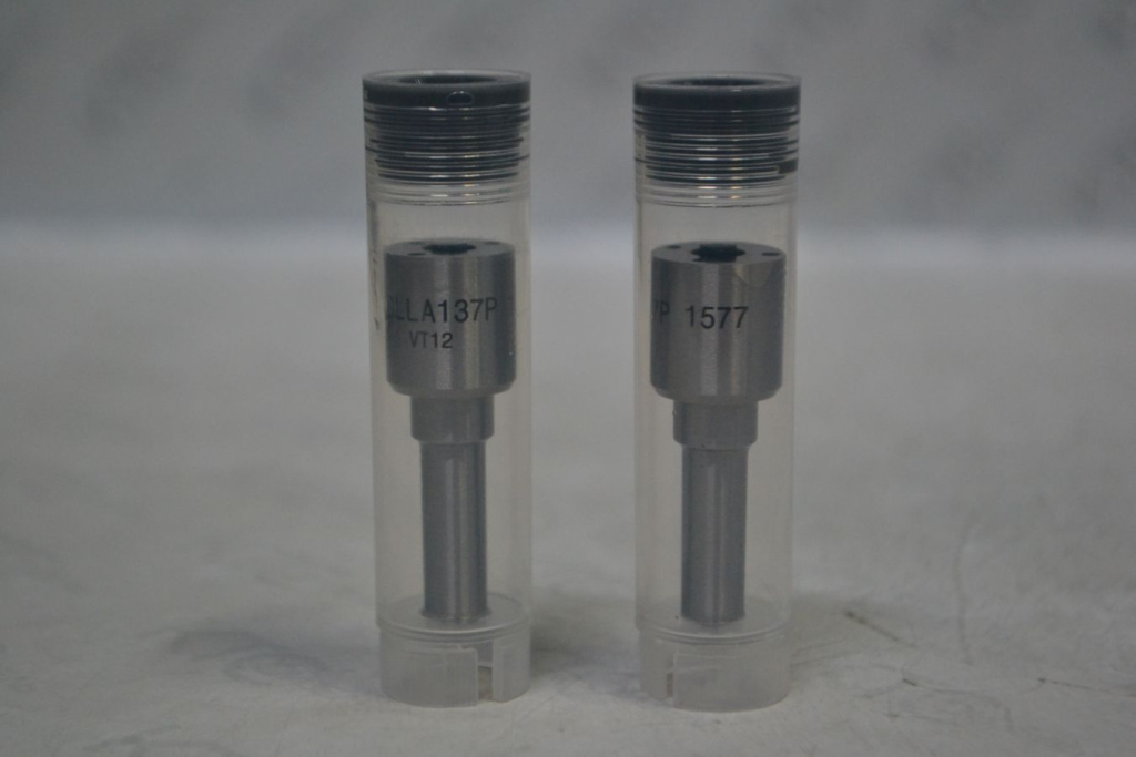 Картинка dlla137p1577 распылитель 0433171966 с доставкой по всей россии. ктс-дизель