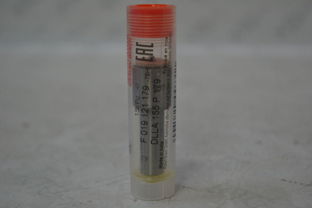 Картинка f019121179 распылитель dlla155p179 с доставкой по всей россии. ктс-дизель