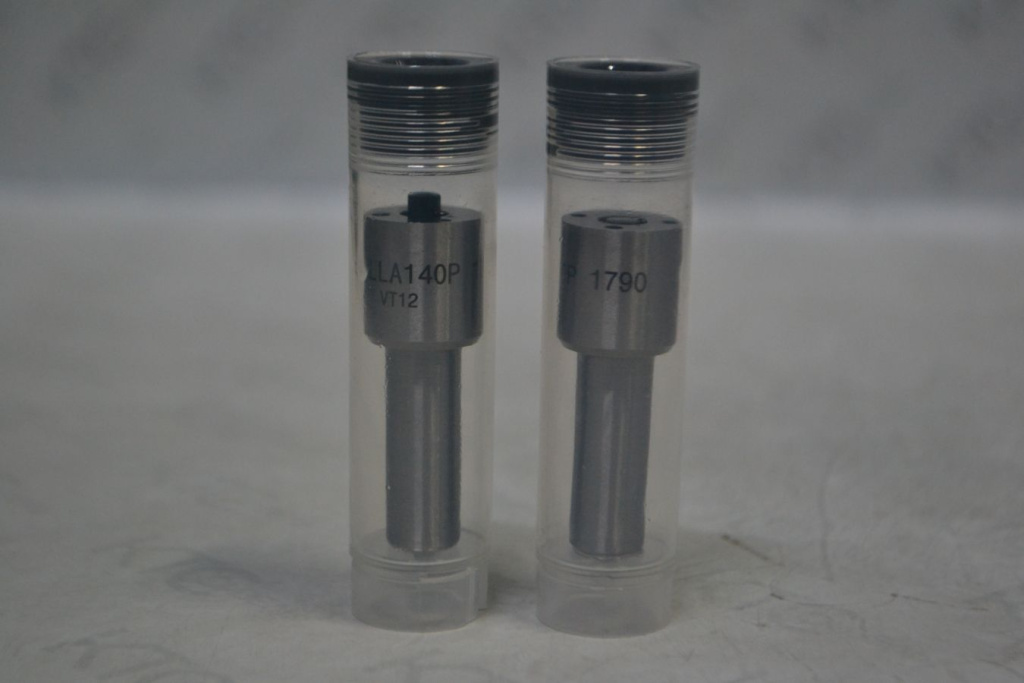 Картинка dlla140p1790 распылитель 0433172092 с доставкой по всей россии. ктс-дизель