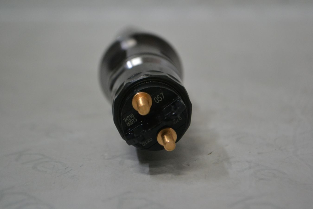 Картинка 0445120057 форсунка с доставкой по всей россии. ктс-дизель