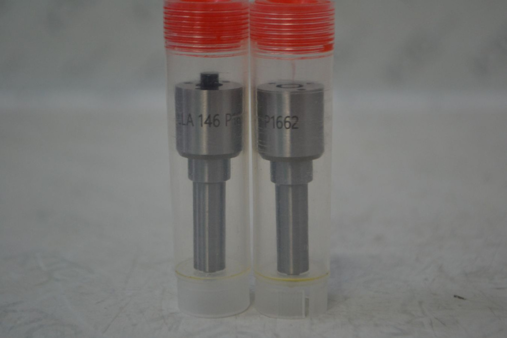 Картинка dlla146p1662 распылитель 0433172021 с доставкой по всей россии. ктс-дизель