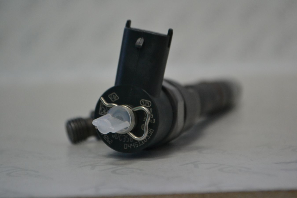 Картинка 0445110338 форсунка с доставкой по всей россии. ктс-дизель