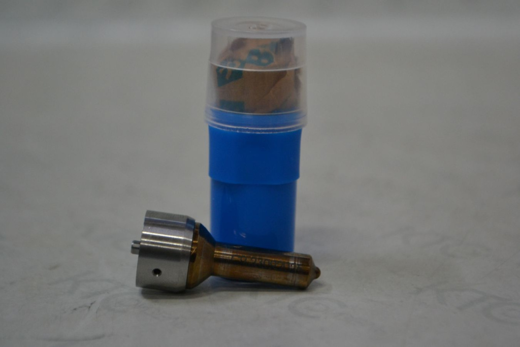 Картинка cat9-001 распылитель c9 (вариант 1) с доставкой по всей россии. ктс-дизель