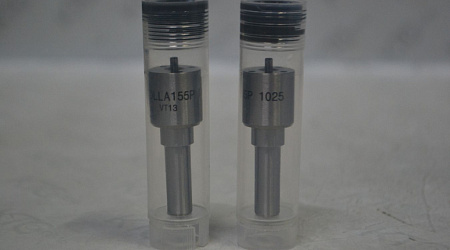 Распылитель 093400-1025